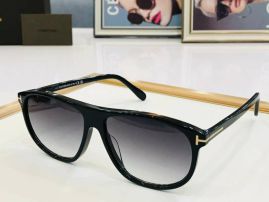 Picture of Tom Ford Sunglasses _SKUfw52147504fw